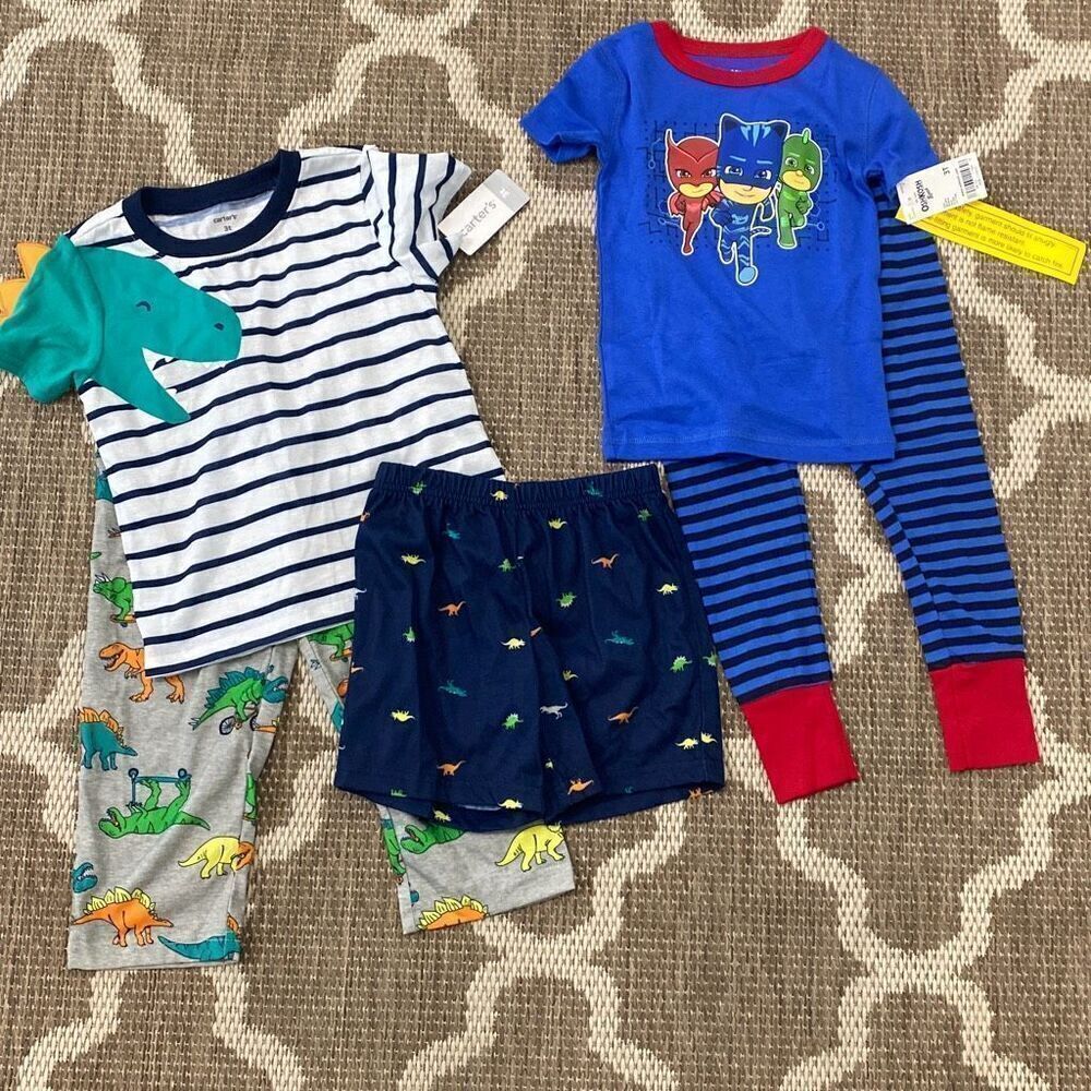 Carter’s baby boy pajama size 3T
